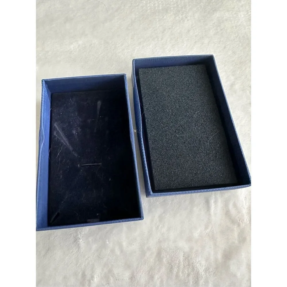 Swarovski necklace dark blue gift box